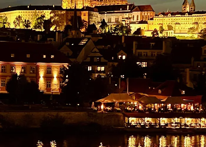 Romantic Overlooking Privatunterkunft *